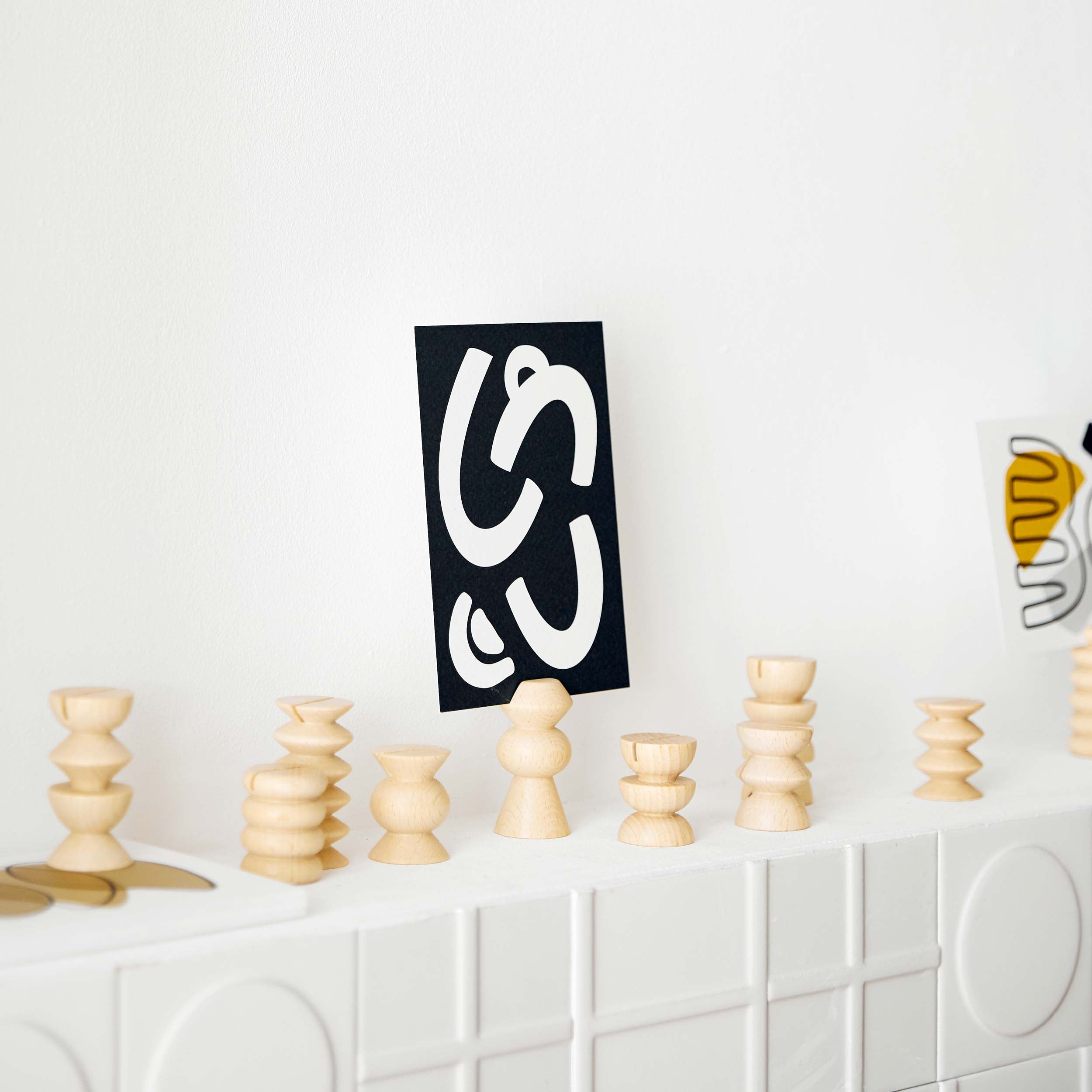 Totem Family - 10 Picture / Postcard Stands Set